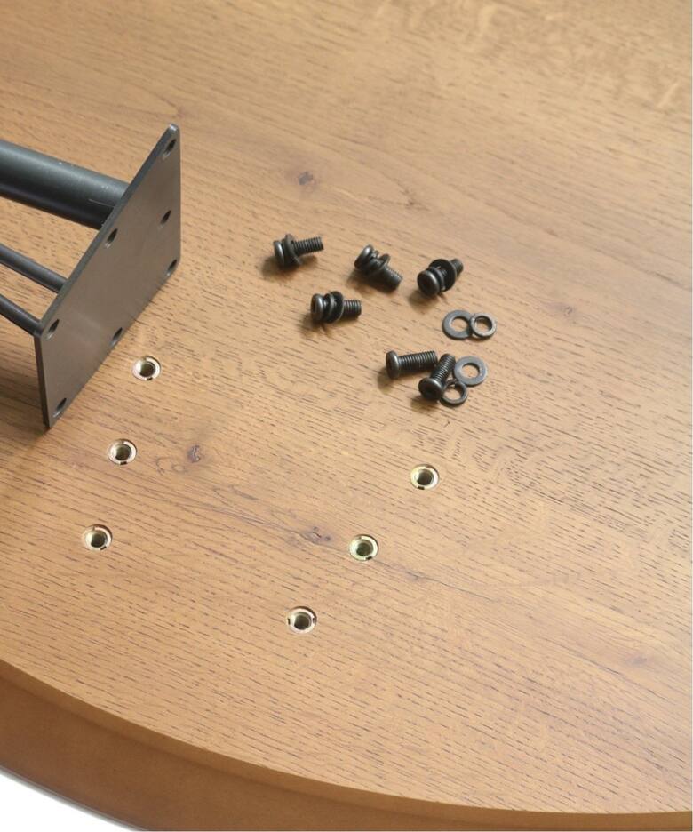 GRANDVIEW ATELIER ROUND TABLE