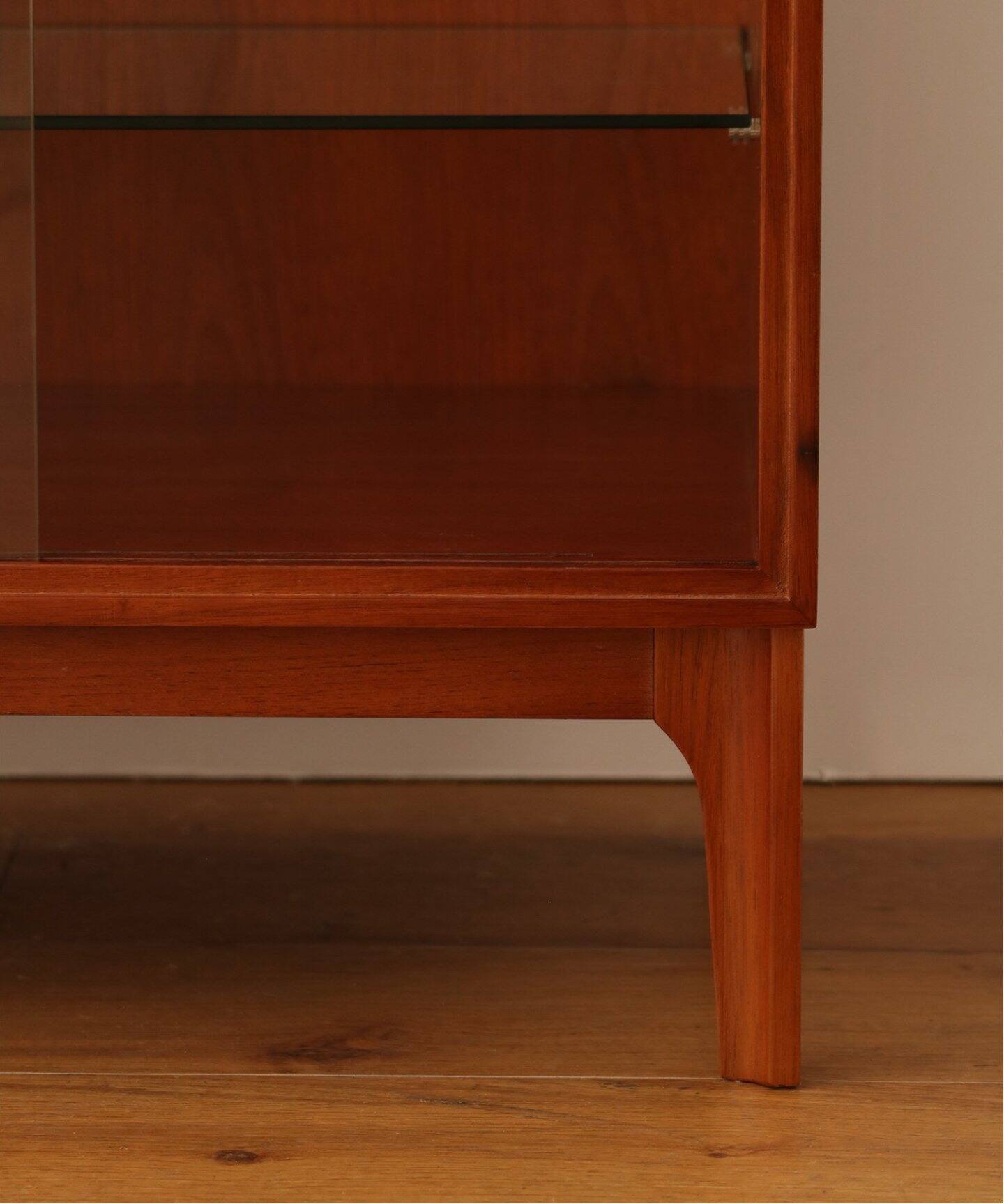 BROOKS SMALL GLASS SHELF