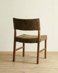 RIPOSO SIDE CHAIR