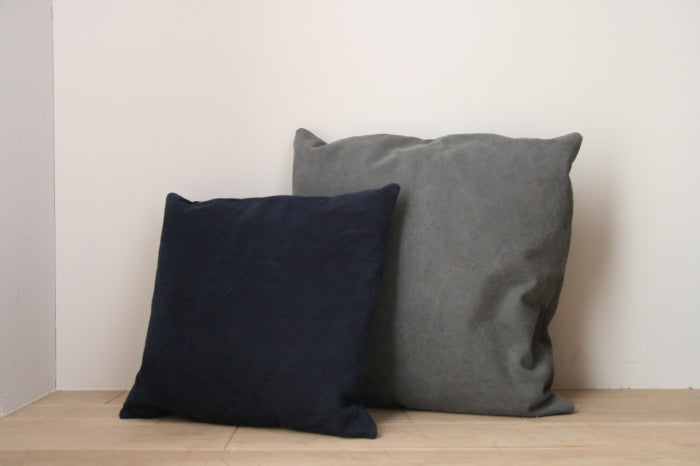 HIROMATSU CUSHION