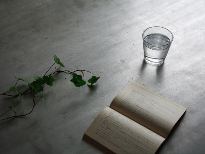 ANIMA DINING TABLE ALUMINIUM