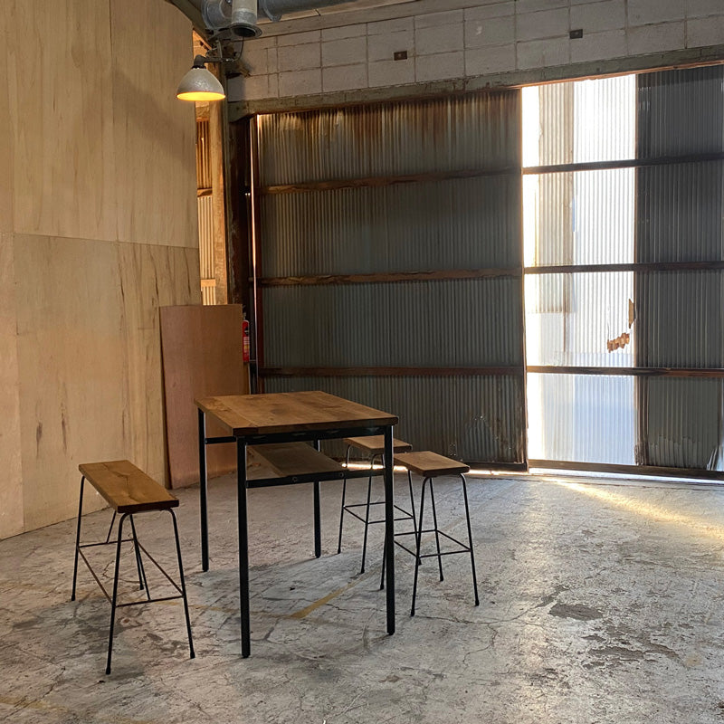 ATAT WORK TABLE ( WITH SHELF)