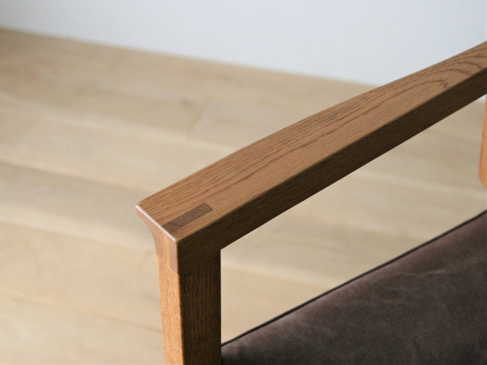 RIPOSO WOOD BACK ARMCHAIR