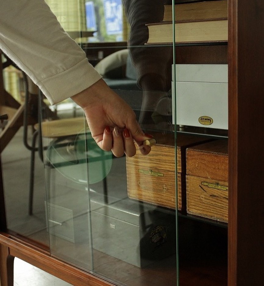 BROOKS SMALL GLASS SHELF