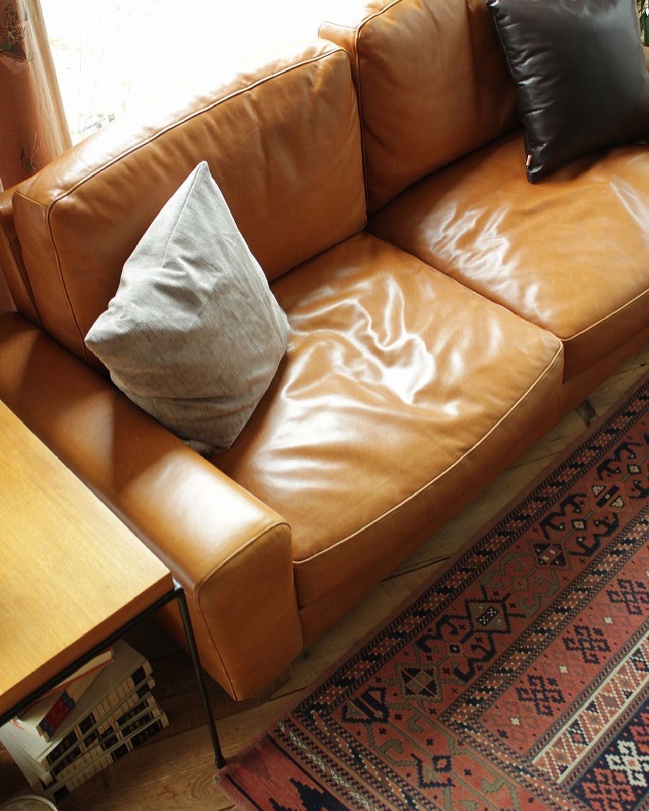 FRESNO SOFA – HOW Furniture FRESNO SOFA – HOW Furniture