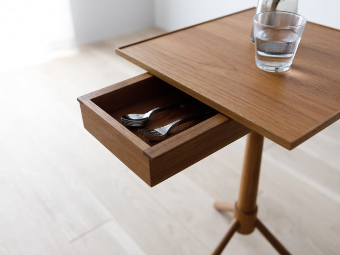 HARVARD STAND WITH DRAWER