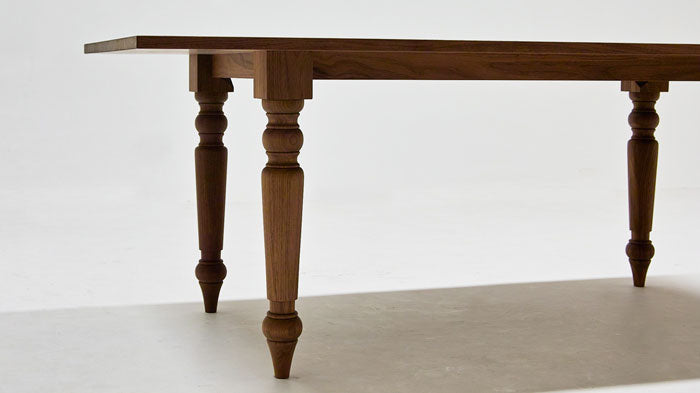 BELLA DONNA DINING TABLE W2000