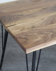 ZELDA DINING TABLE ( WALNUT / OAK )