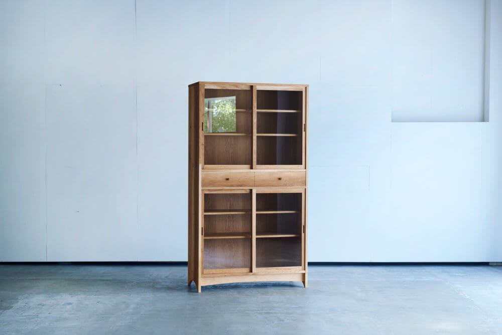 K&K 1830 AMERICA GLASS CABINET - FULL