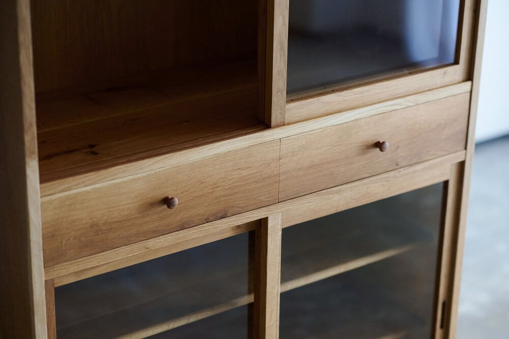 K&K 1830 AMERICA GLASS CABINET - FULL