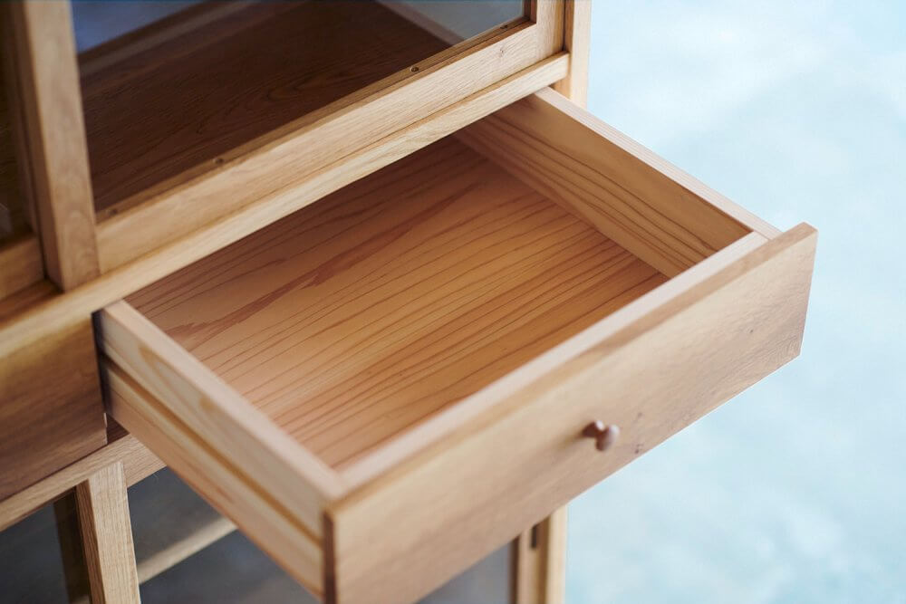 K&K 1830 AMERICA GLASS CABINET - FULL