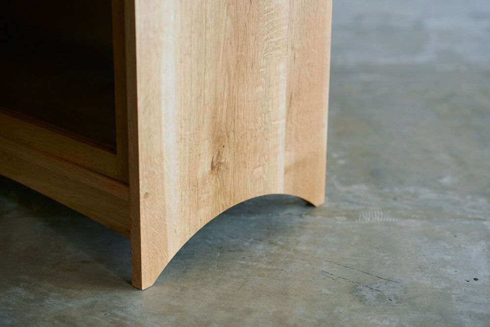 K&K 1830 AMERICA GLASS CABINET - HALF