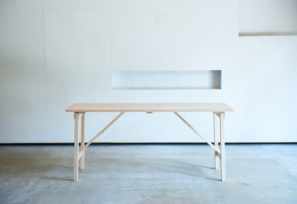 K&K ENGLAND GRADEN TABLE