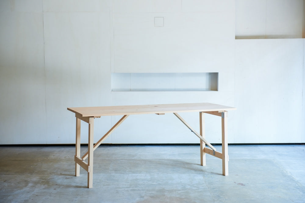 K&K ENGLAND GRADEN TABLE
