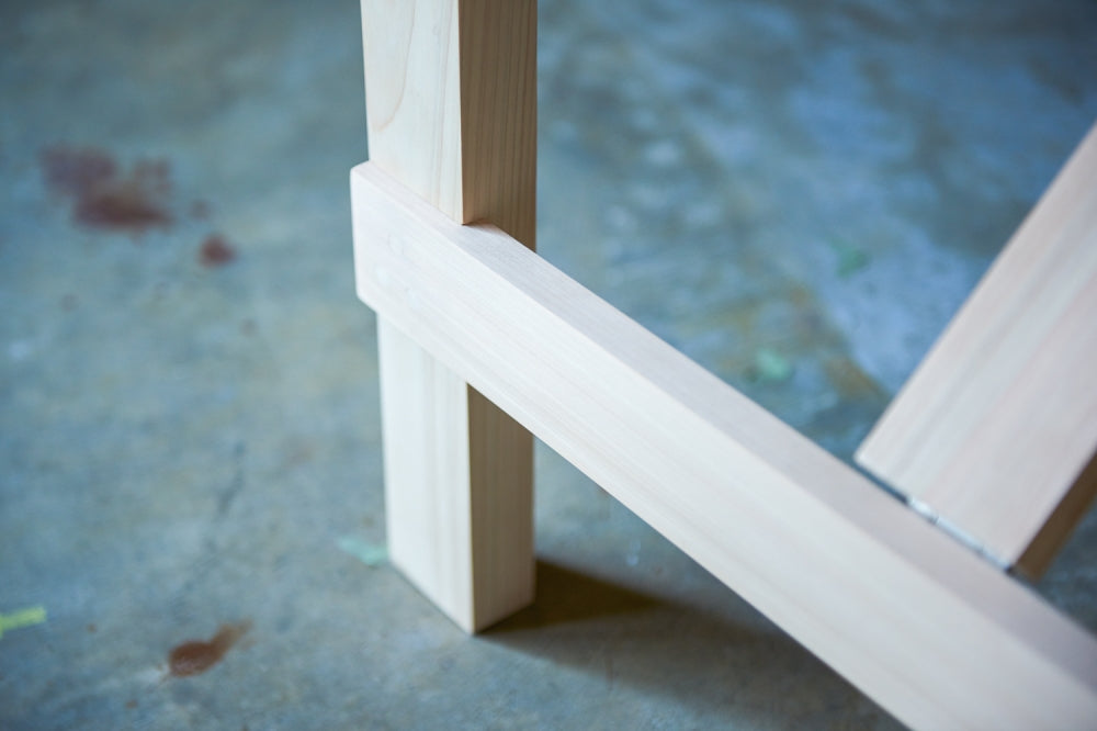 K&K ENGLAND GRADEN TABLE