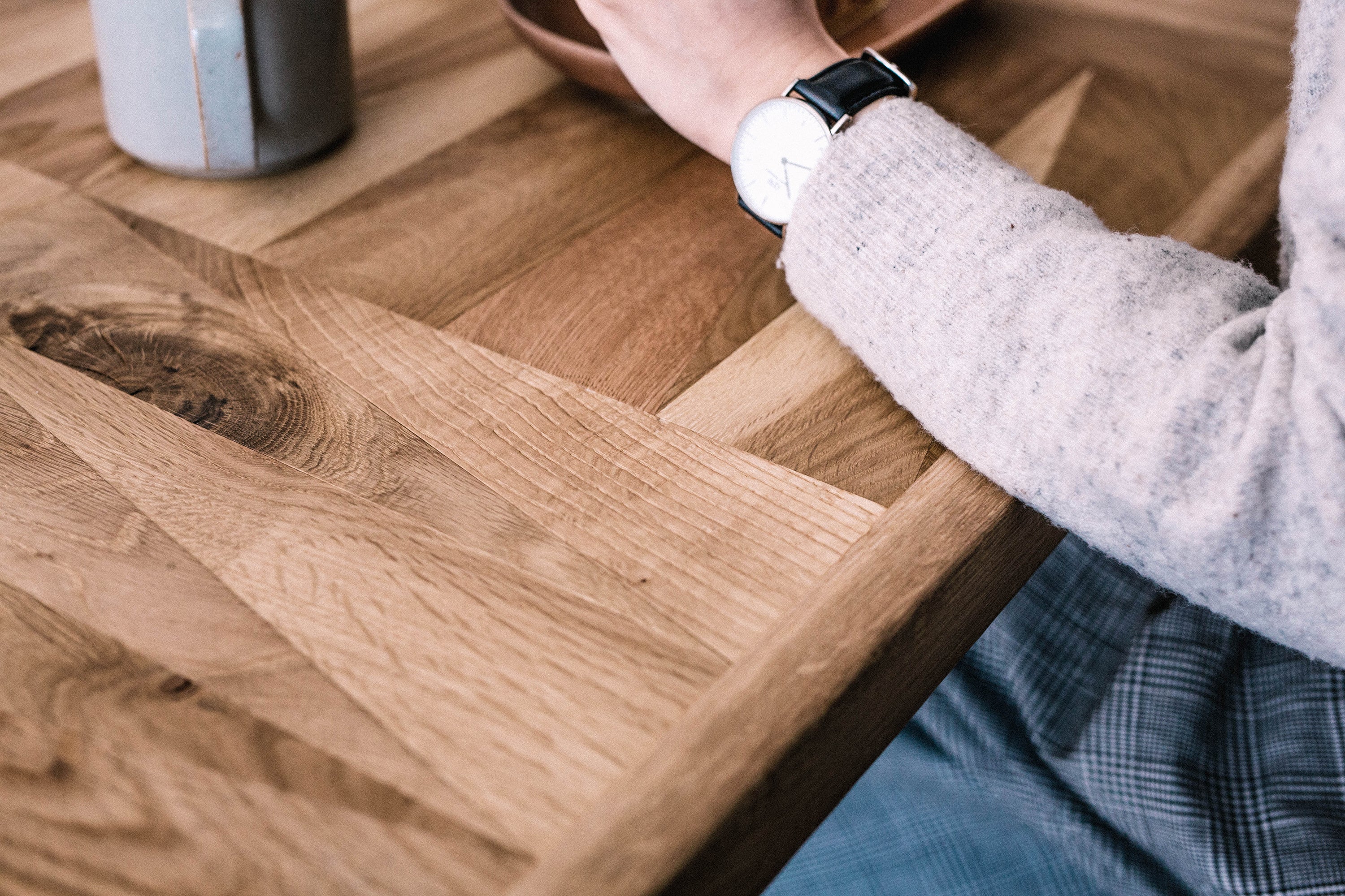 PARCS DINING TABLE ( OAK )