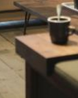 CLOUD ARM TABLE