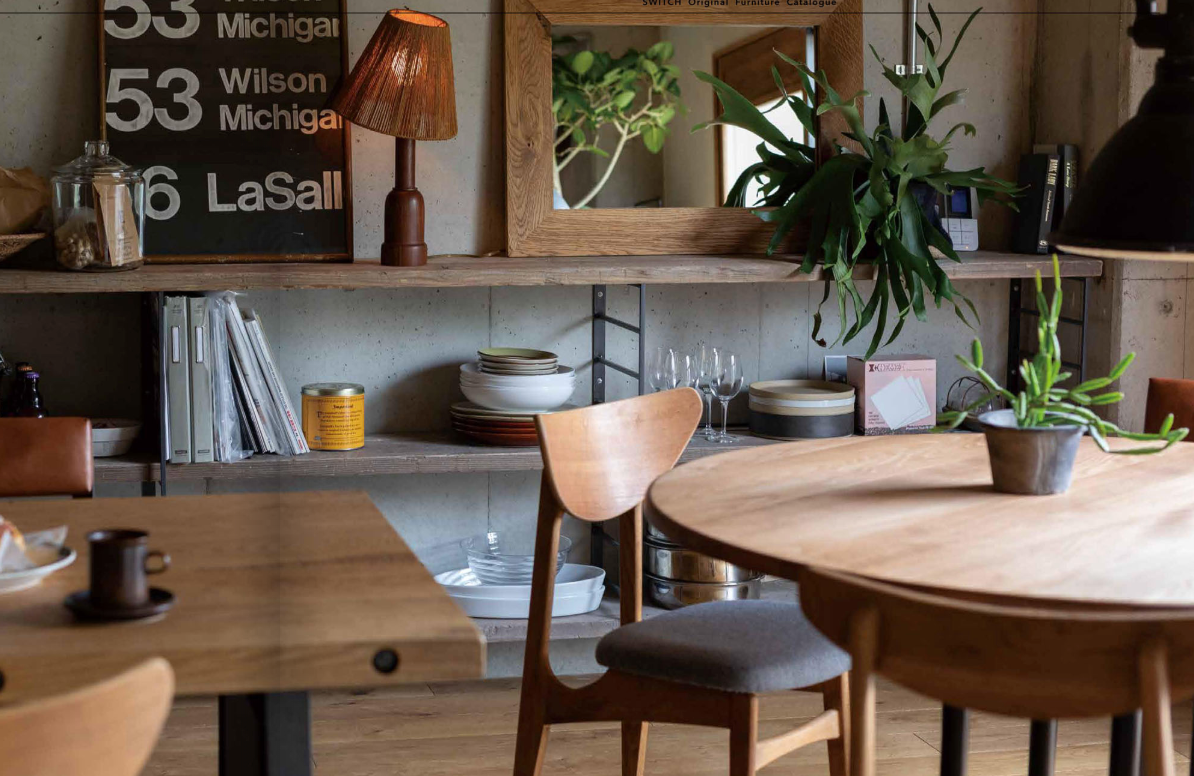 KARL 120 ROUND TABLE