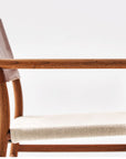 YU UC3 DINING CHAIR