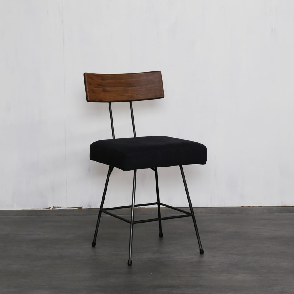 VOX DINING CHAIR ( WALNUT / KONARA OAK )