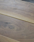 ZELDA DINING TABLE ( WALNUT / OAK )