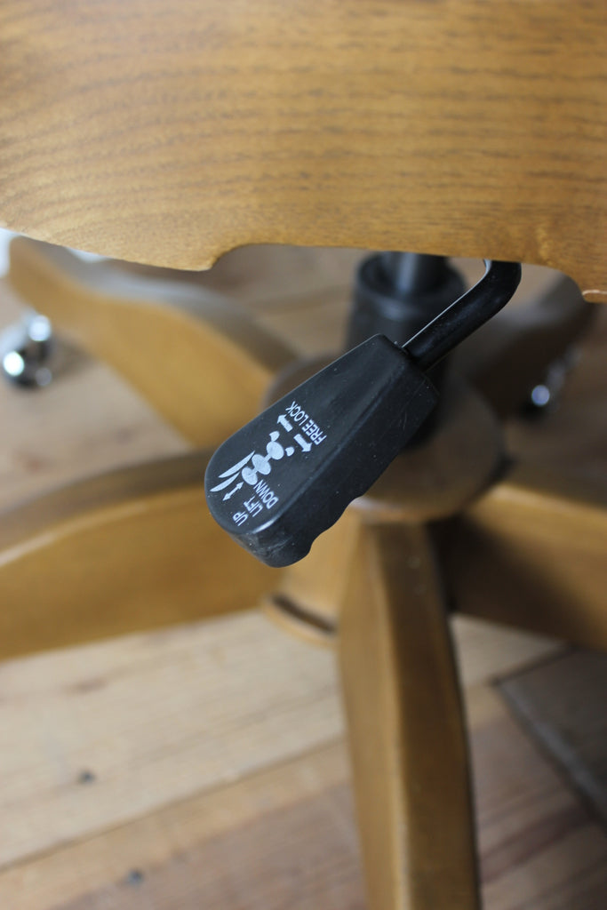 SHAW-WALKER DESK CHAIR