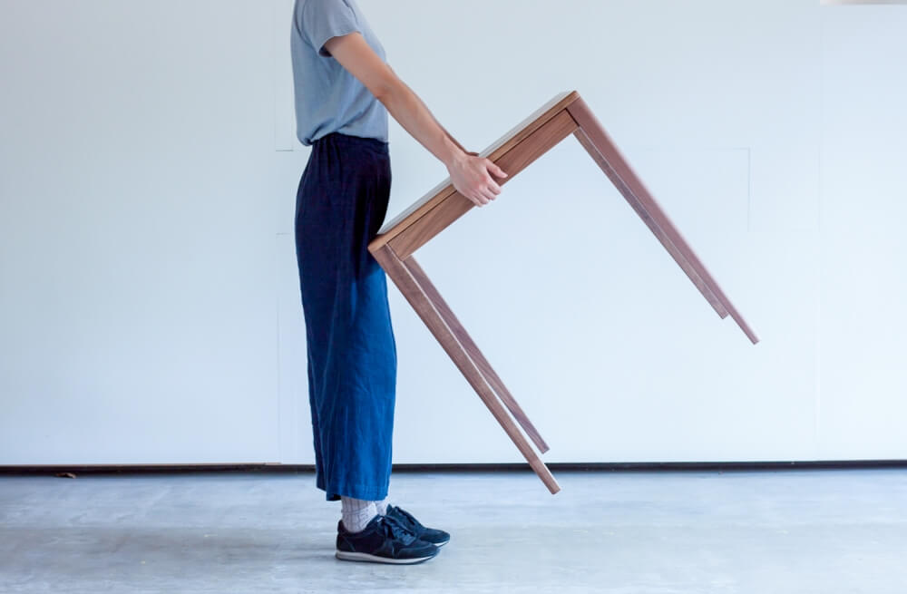 KIVA 6 DESK (WALNUT/PADOUK)