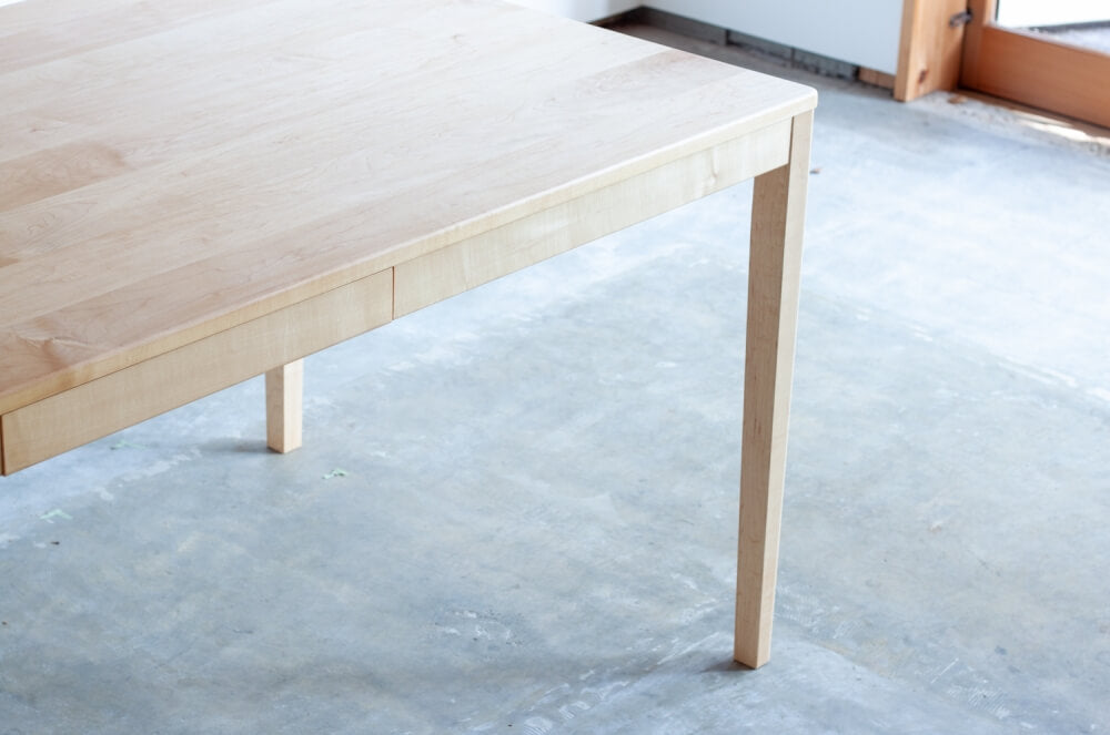 KIVA TABLE (WALNUT/BLACK CHERRY/MAPLE/ALDER)