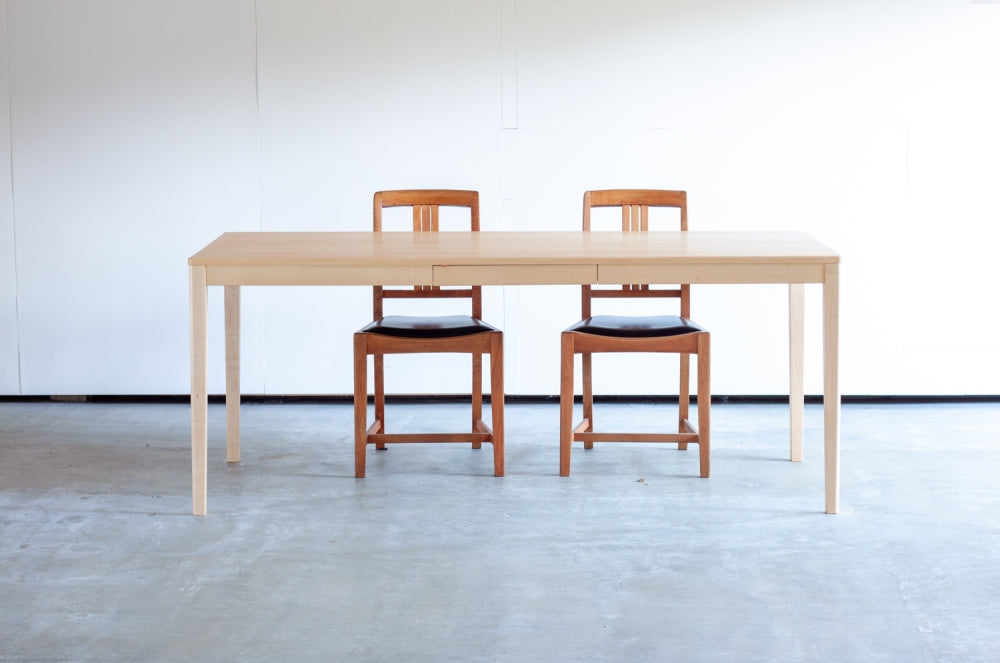 KIVA TABLE (WALNUT/BLACK CHERRY/MAPLE/ALDER)