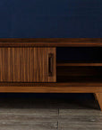 BALESSO TV BOARD