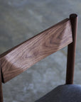 POLE CHAIR - WALNUT