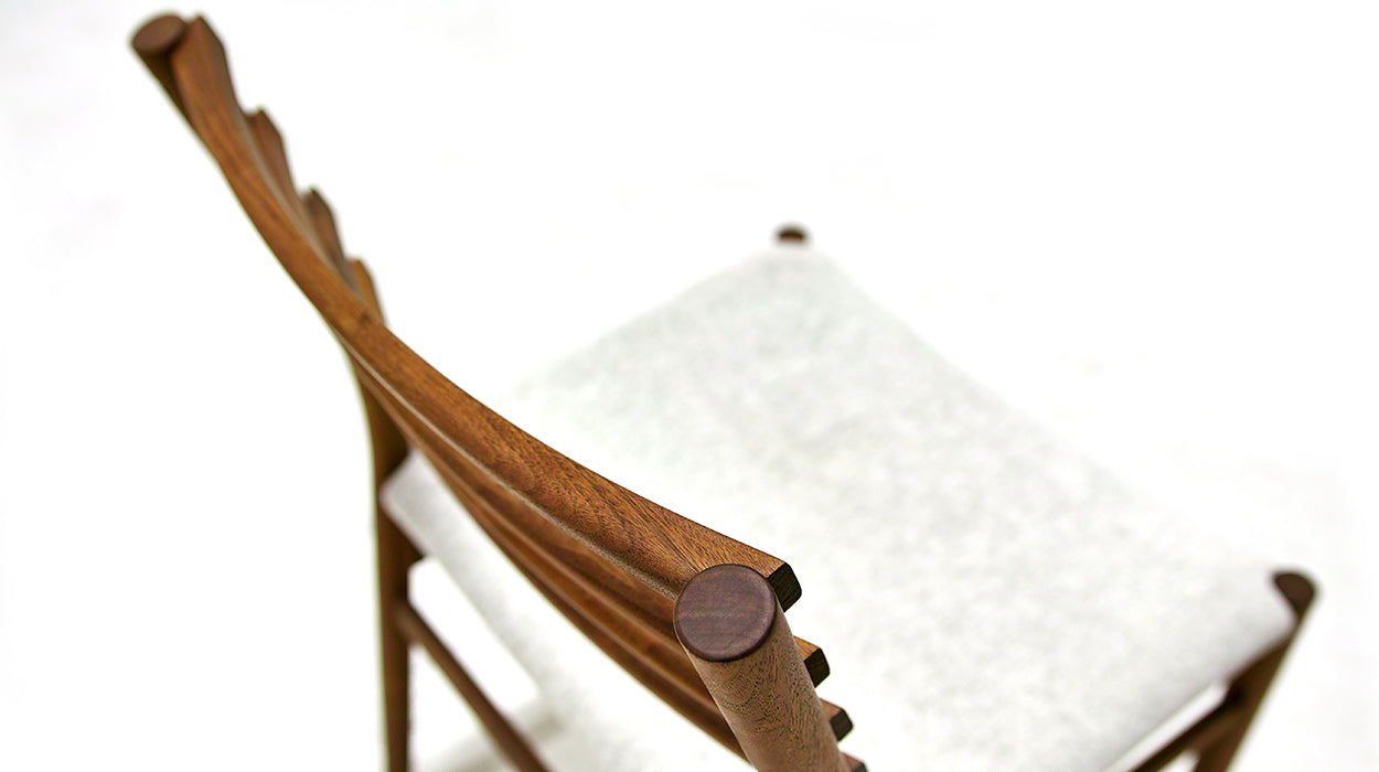 YU UC8 DINING CHAIR