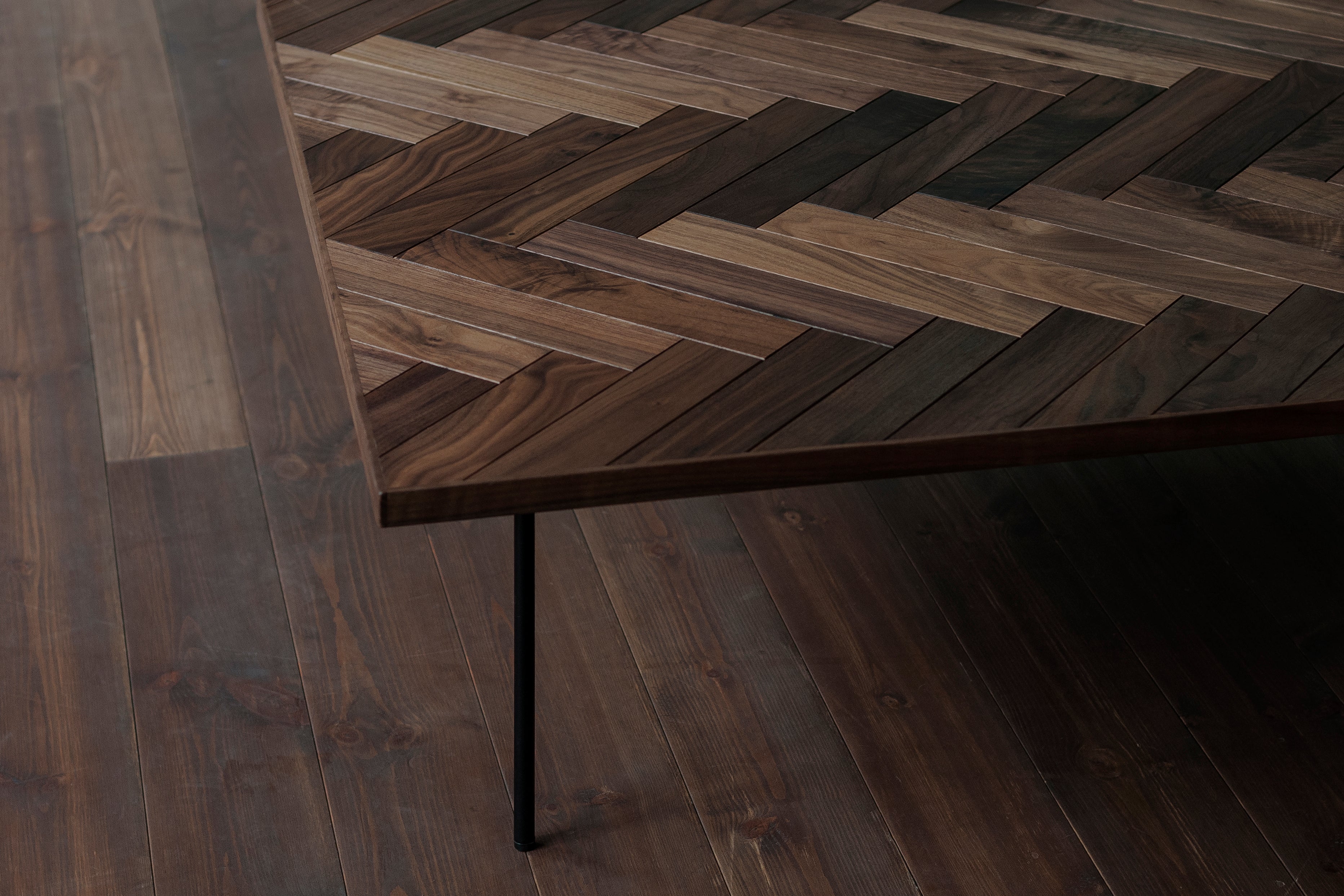 Ms. Herring Low Table ( Square )