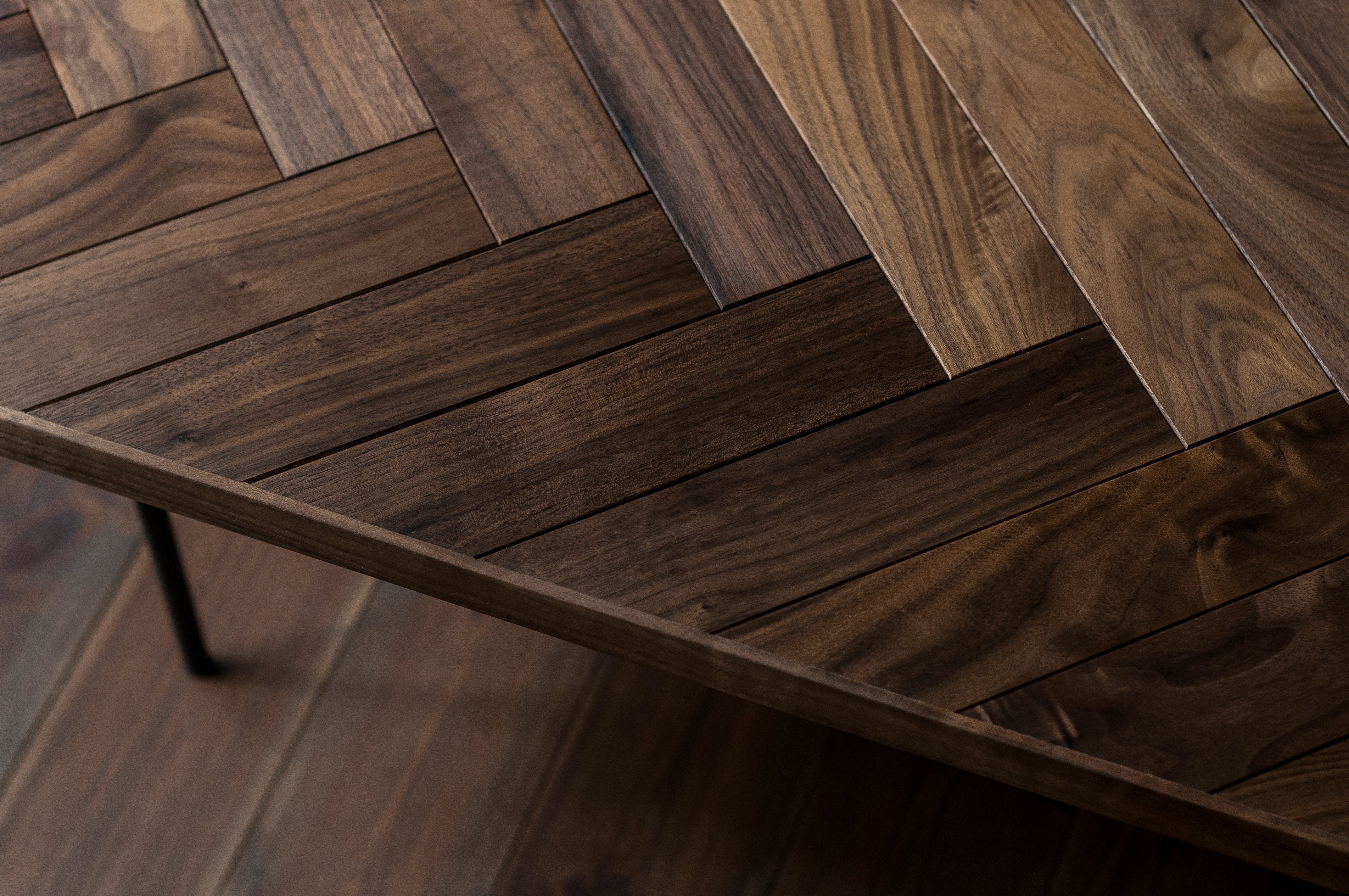 Ms. Herring Low Table ( Square )