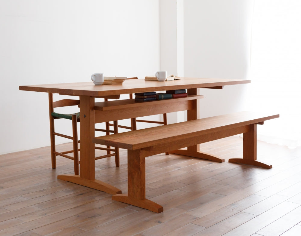 HARVARD TABLE – HOW Furniture