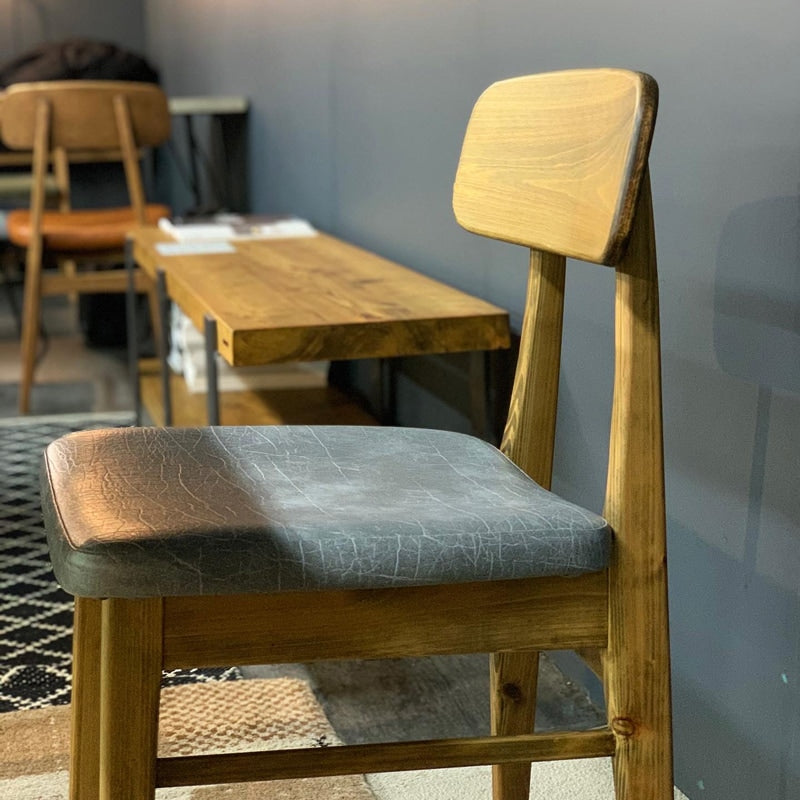 STANS CHAIR ( KONARA / HINOKI)