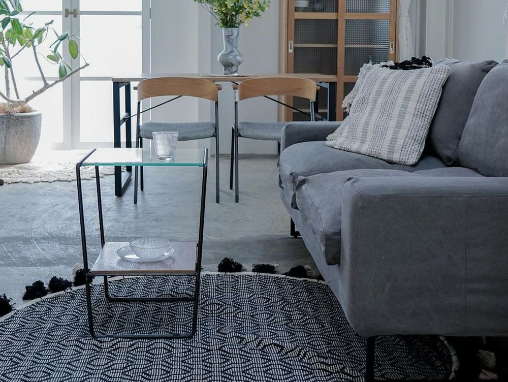 Socph Side Table