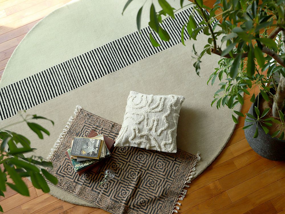 Pell Wool rug Circle