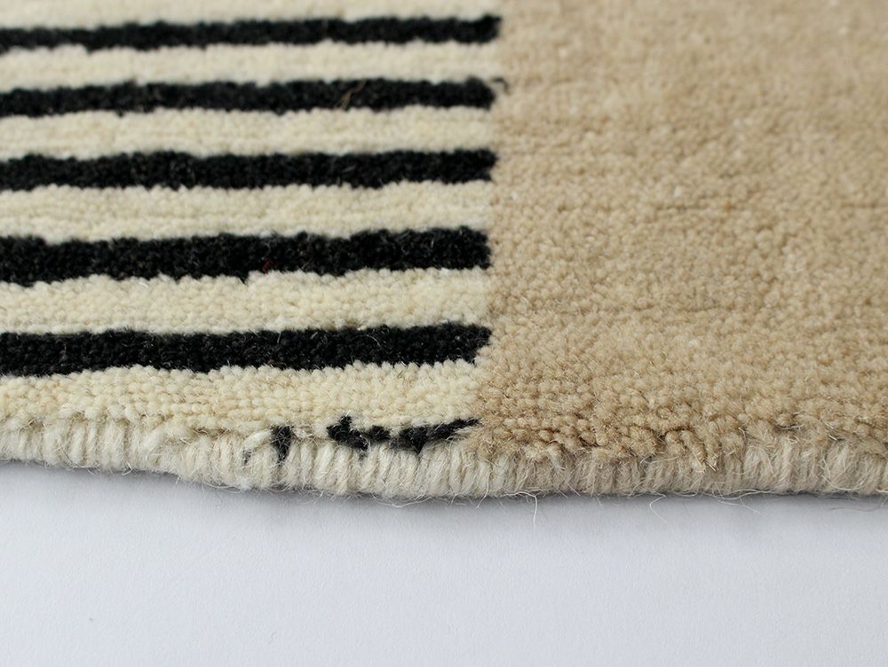 Pell Wool rug Circle
