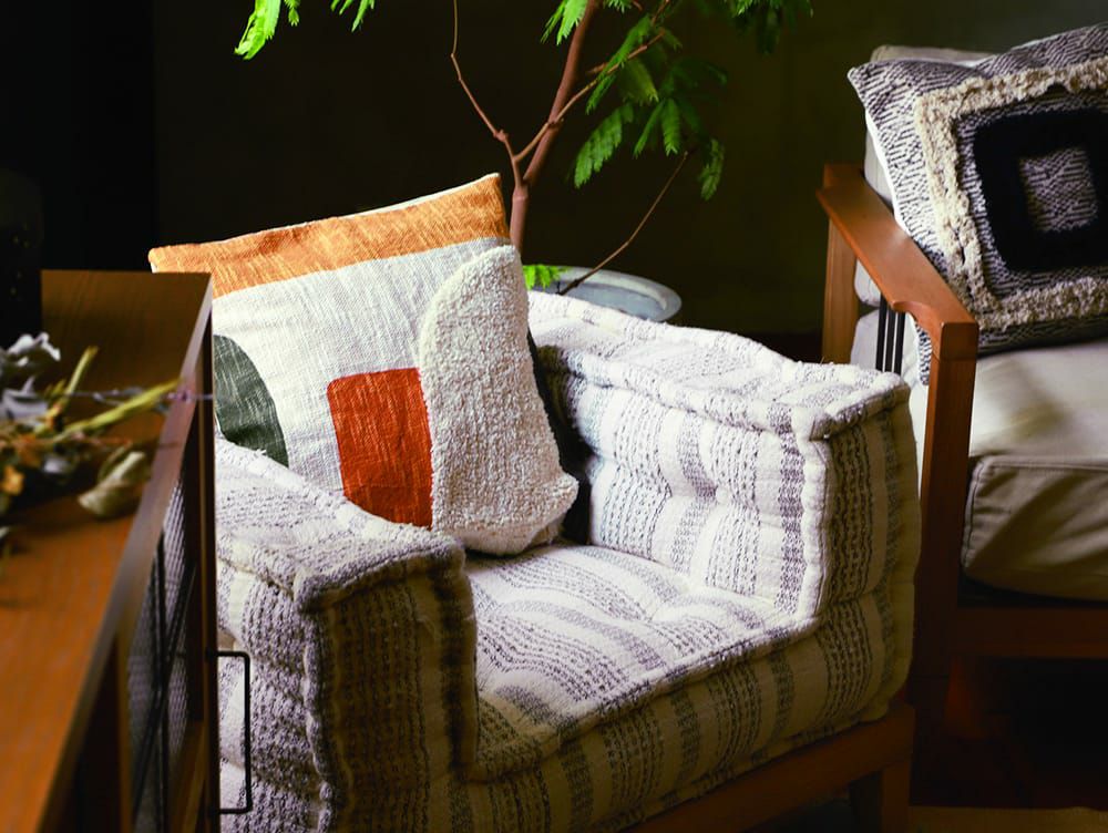 COP cushion cover popping (All Styles)
