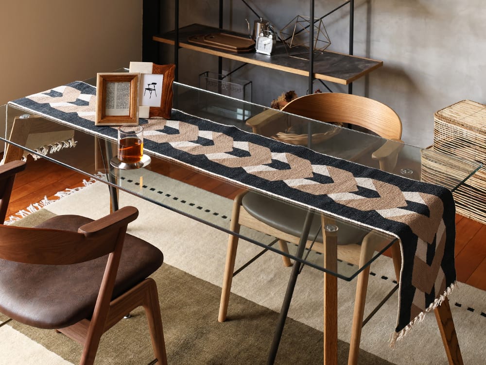 Mon Chemin Tablerunner (All Styles)