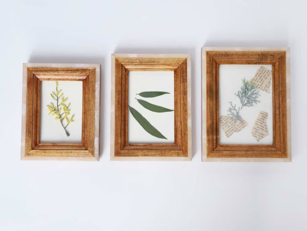 Comu-le Photo Frame