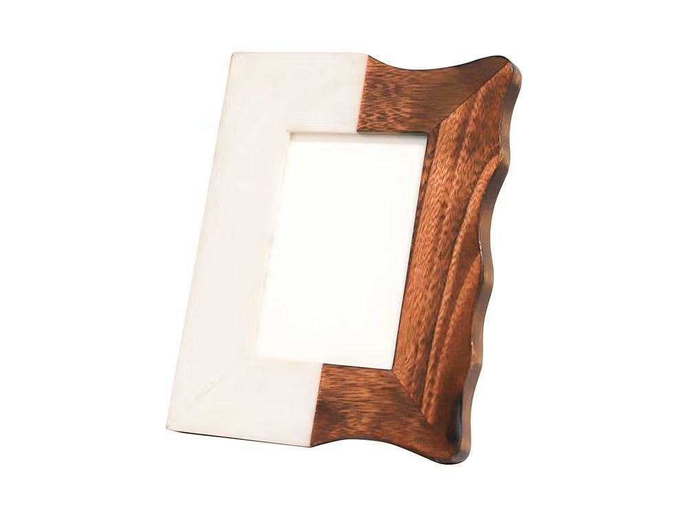Comu-le Photo Frame