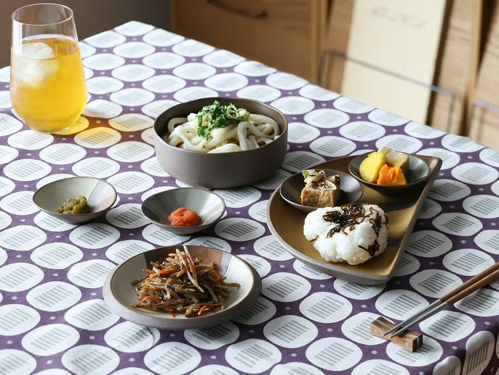 ETOWA halfmoon plate