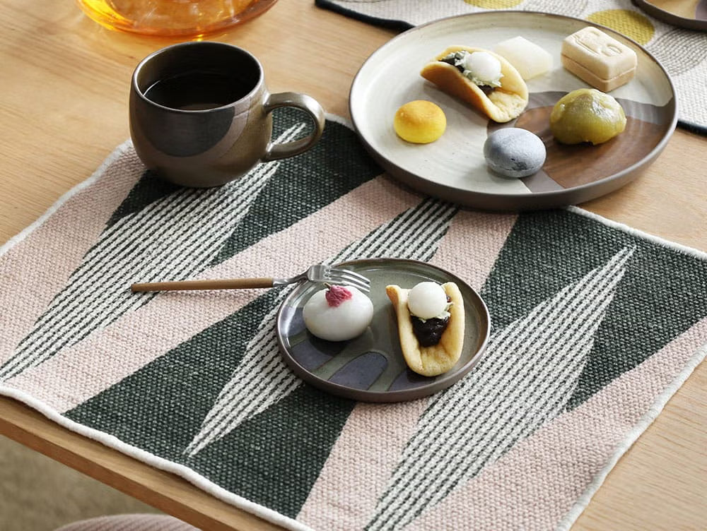 ETOWA young plate (ALL STYLES)