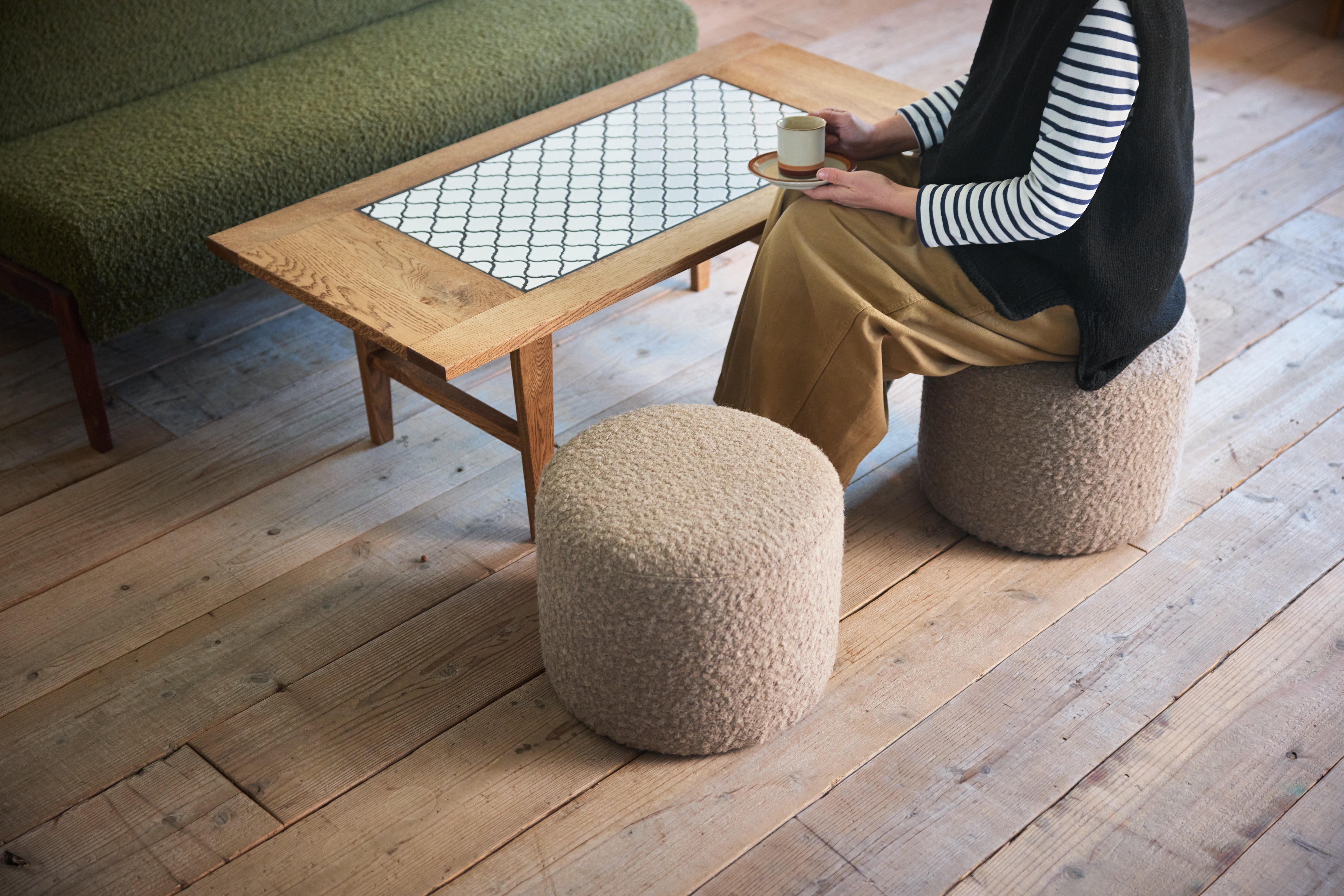 COLUMN STOOL – HOW Furniture