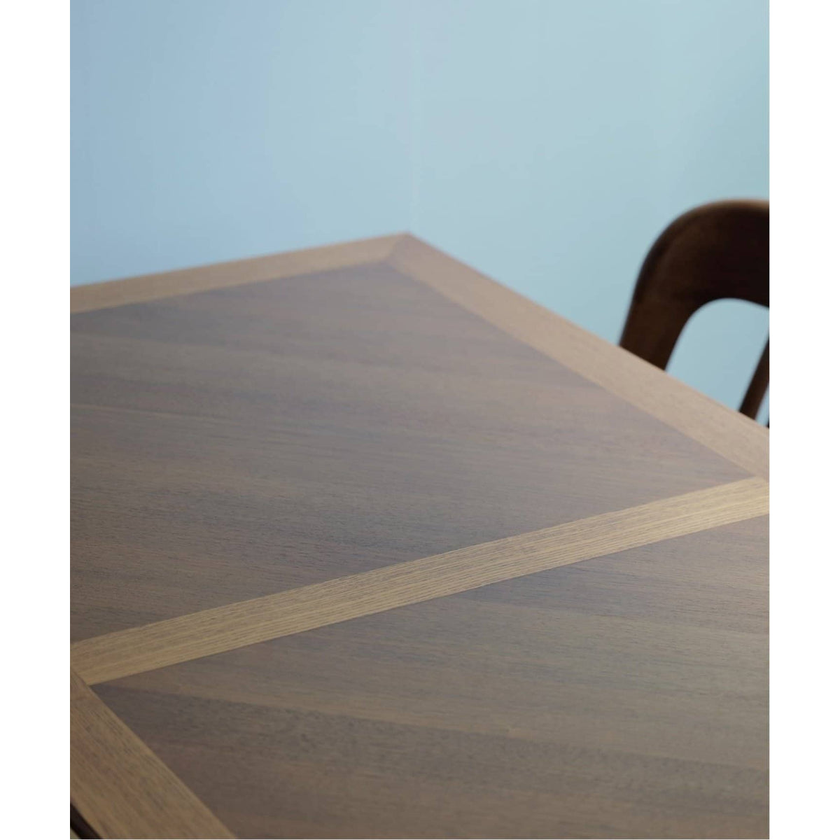 WARNER DINING TABLE ( HERRINGBONE / STANDARD )