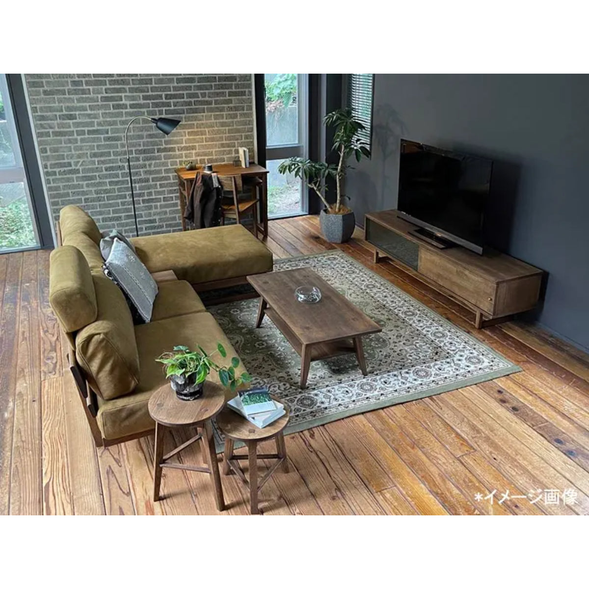 WHISKY OAK TV BOARD