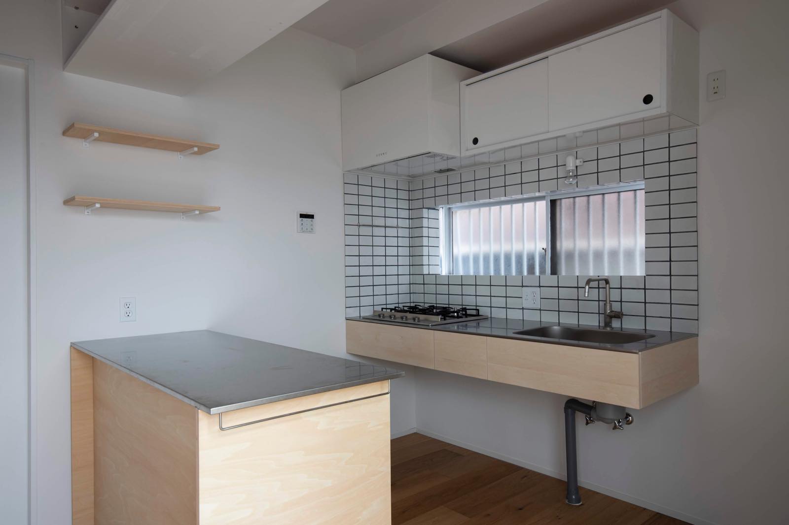 toolbox | Shelf Bracket - Square