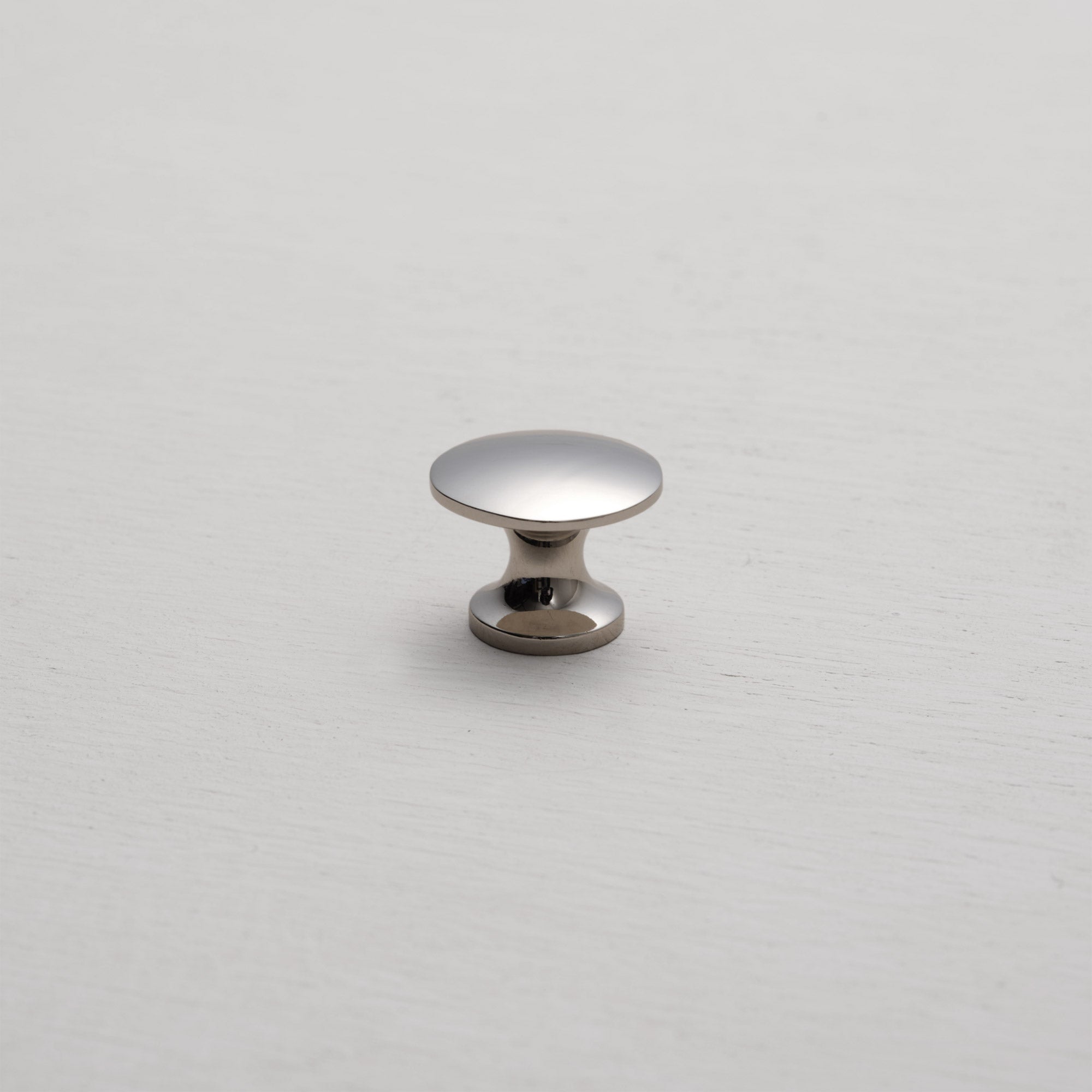 toolbox | Cast Iron Kitchen Handle - Round Slim Knob 20